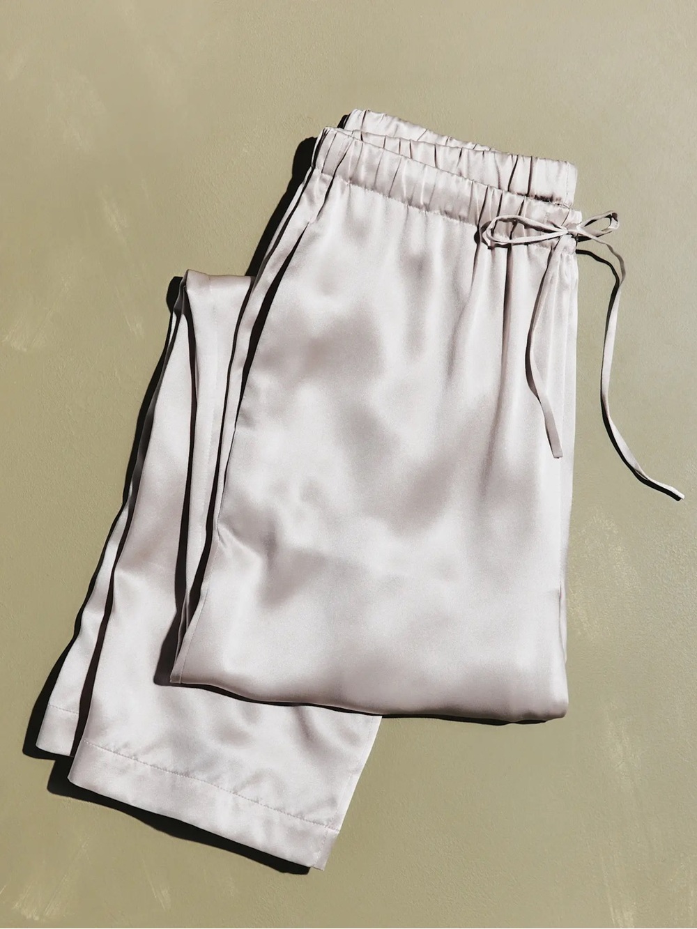Quince 100% Silk Washable Wide Leg Pants in Champagne- small - Picture 4 of 8